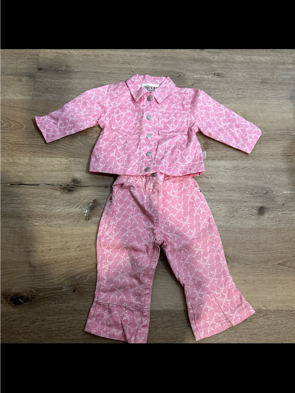 Carters baby Jean set